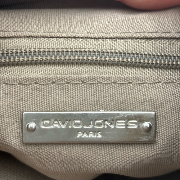 DAVID JONES PARIS NWT Camel Crossbody Bag - Picture 10 of 14